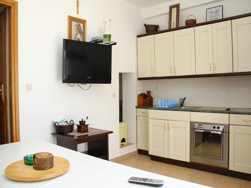 Holiday Home Blaz Primošten Δωμάτιο φωτογραφία